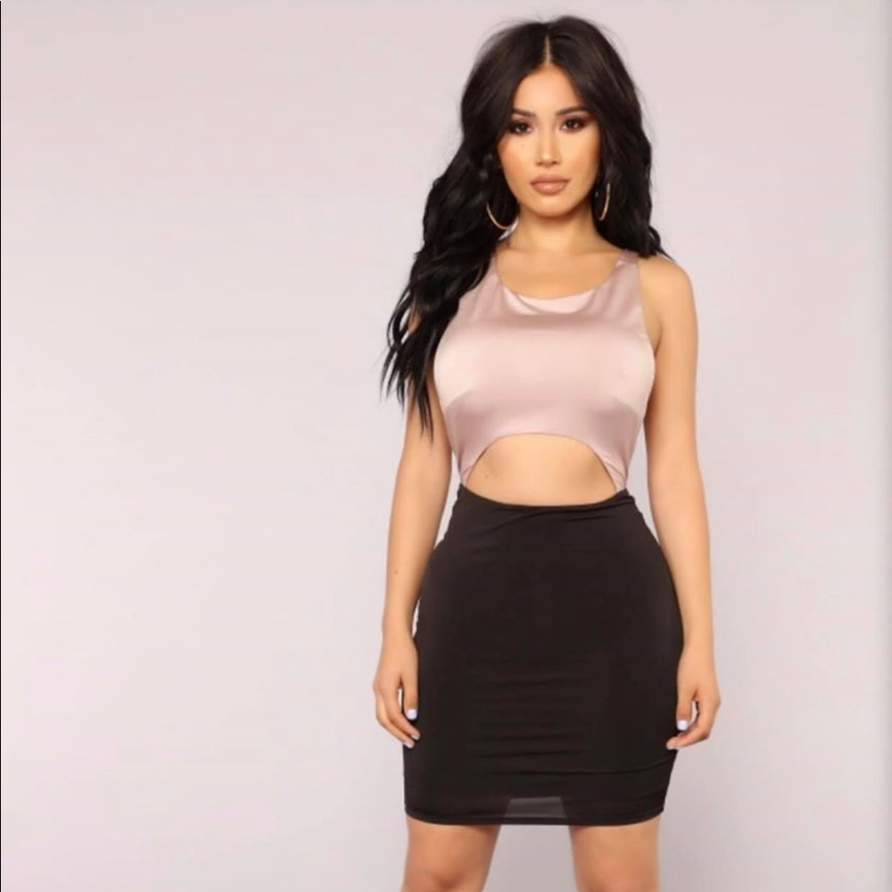 💗 NWT Fashion Nova Tawyna dress